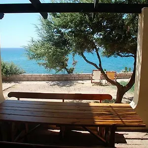 Villa Alabe - Waterfront Apartments In Bosa Porto Alabe Appartement